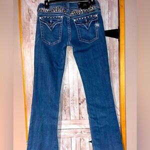 Miss Me SIZE 28